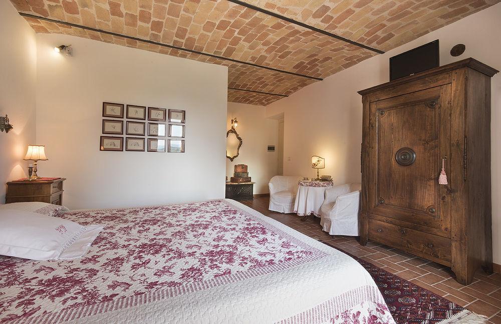 Agriturismo Albarossa Nizza Monferrato Zewnętrze zdjęcie
